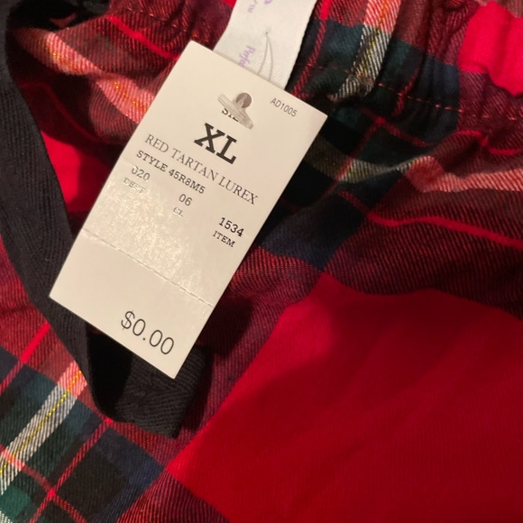 ❇️NWT❇️ Red Plaid Pajamas (XL) - Picture 2 of 4